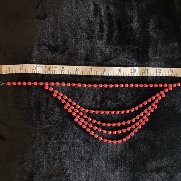 1-Fancy Glass Opal Rhinestones and Black Metal Necklace - Picture 5 of 10